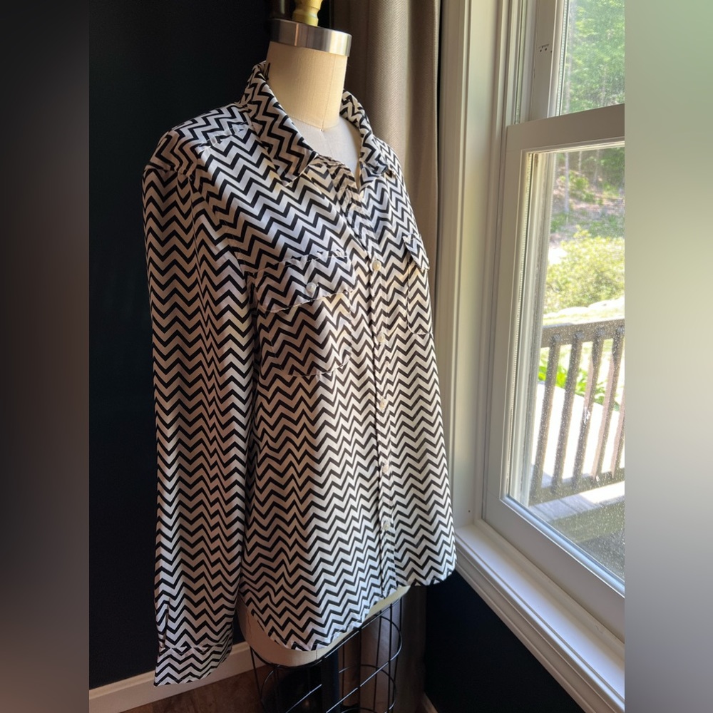 American Eagle Chevron Button Down Blouse - image 2
